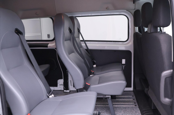 Ford Transit Custom 2.0 TDCi 96kW 9-Míst Klima