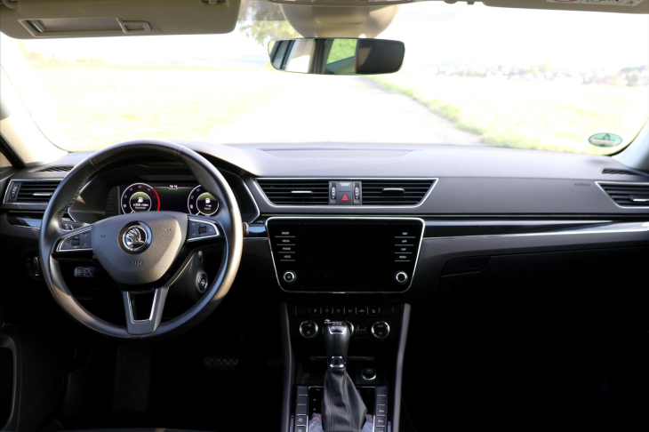 Škoda Superb 2,0 TDI DSG L&K CZ DPH