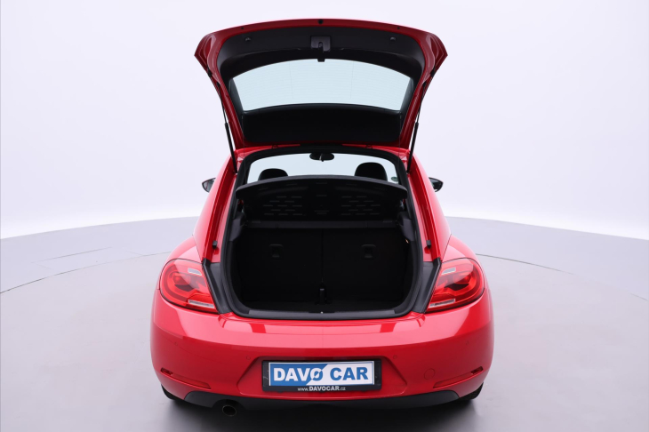 Volkswagen Beetle 1,2 TSI 77kW Aut.klima Kůže