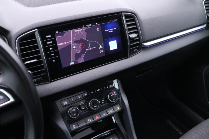 Škoda Karoq 1,0 TSI Style DPH LED Panorama