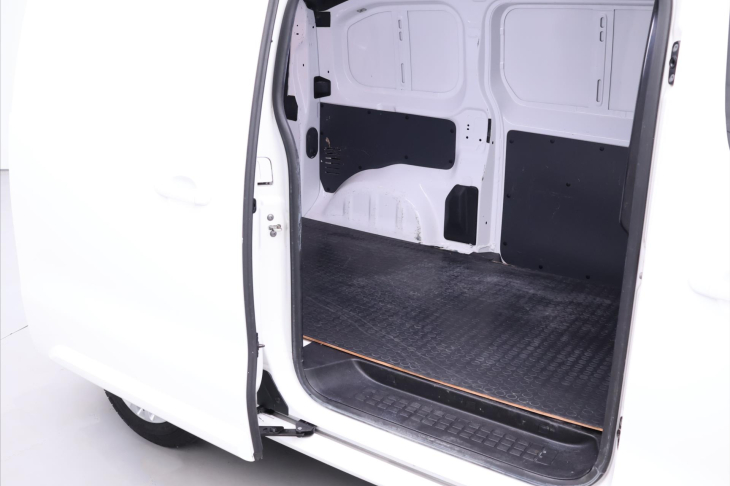 Peugeot Expert 2,0 HDi 110kW CZ Klima DPH