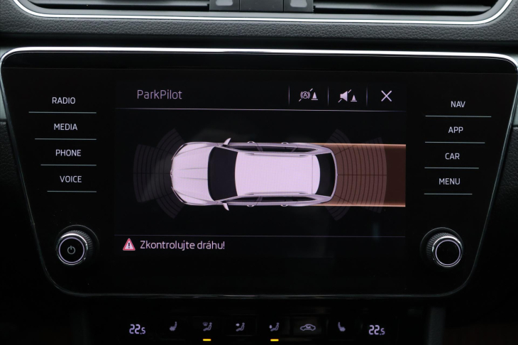 Škoda Superb 2,0 TDI 110kW DSG Ambition CZ