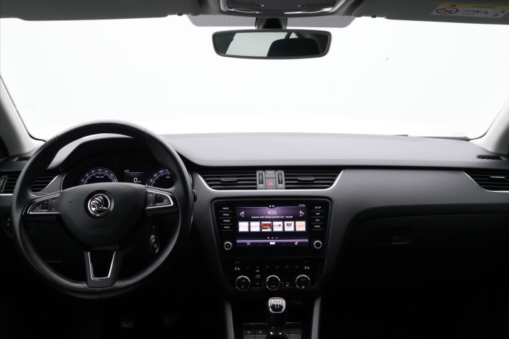 Škoda Octavia 1,6 TDI CZ Style LED Kessy