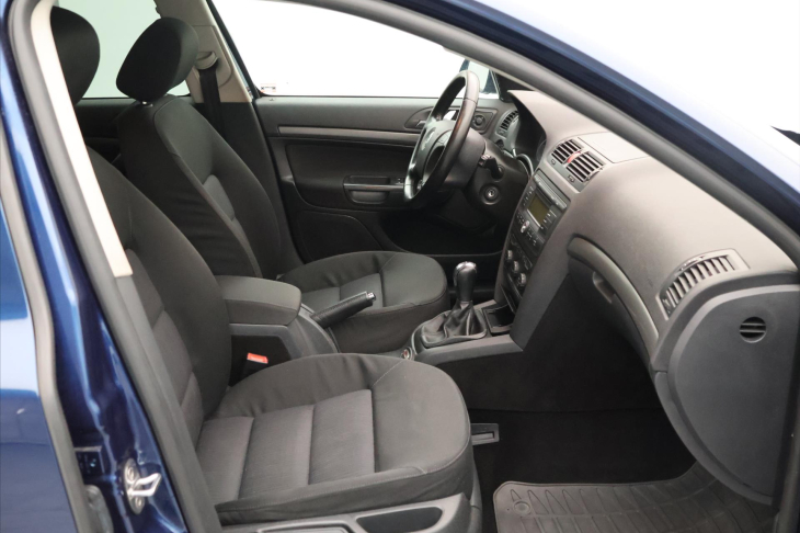 Škoda Octavia 2.0 TDI 103kW Elegance Webasto