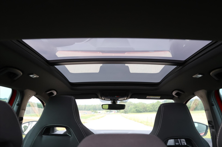 Škoda Karoq 1.5 TSI Sportline Virtual 1.Maj