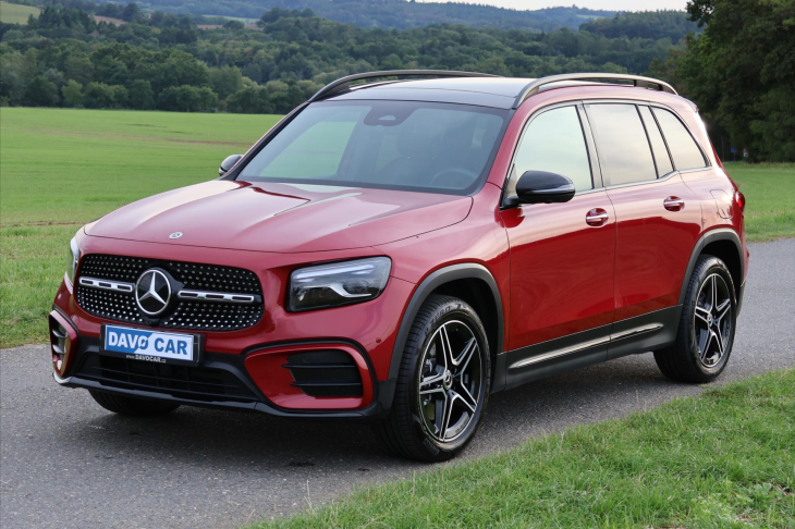 Mercedes-Benz GLB 2,0 220 4Matic AMG Premium