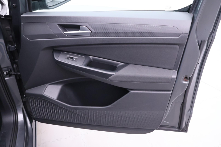 Volkswagen Caddy 2,0 TDI DSG Maxi Navi LED DPH