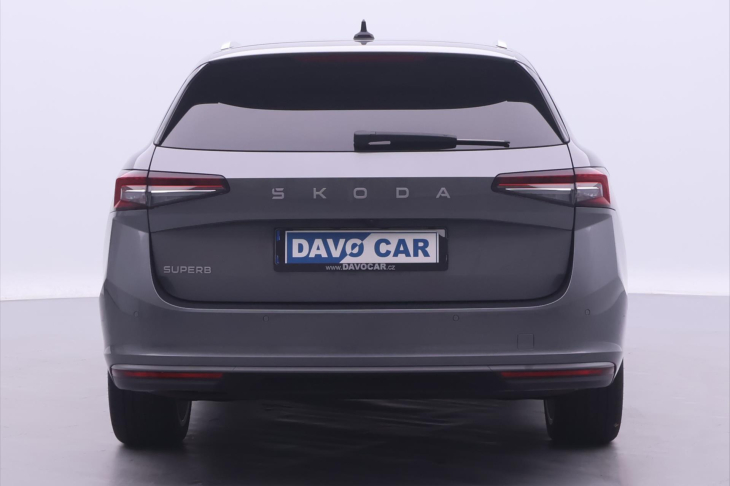 Škoda Superb 2,0 TDI DSG Laurin&Klement DPH