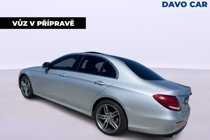 Mercedes-Benz Třídy E 2,0 220d 143kW AMG Burmester