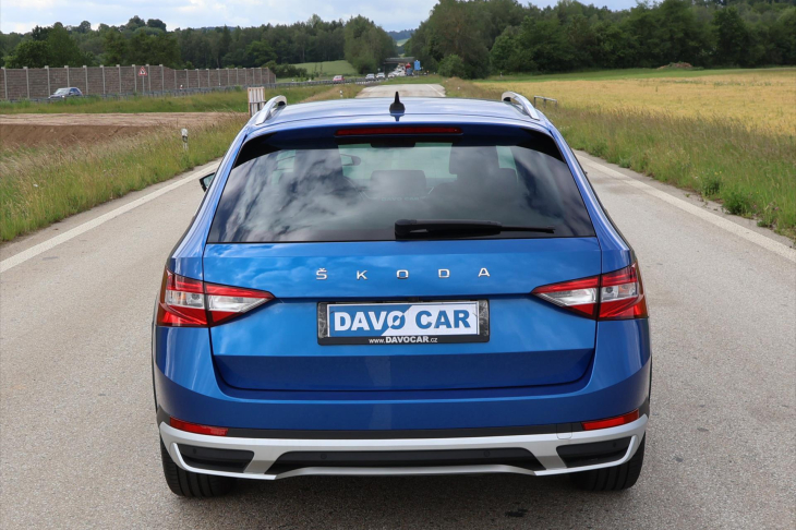 Škoda Superb 2,0 TDI DSG 4x4 CZ Scout DPH