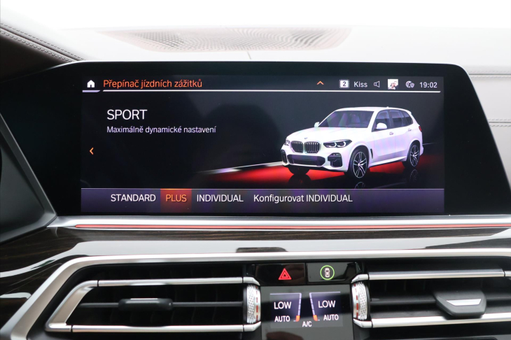 BMW X5 3,0 40 250kW xDrive Mpaket DPH