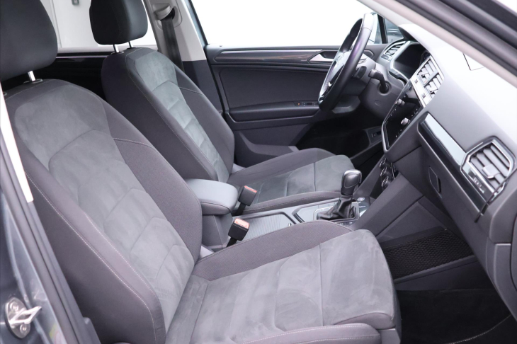 Volkswagen Tiguan 1,5 TSi 110kW DSG Highline CZ