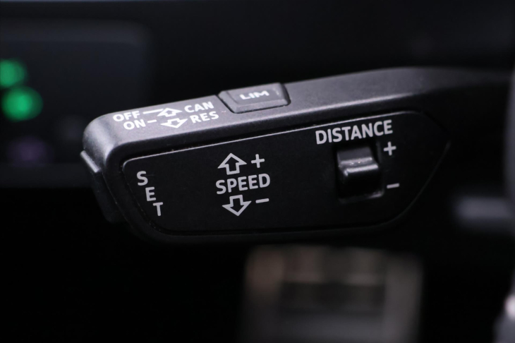 Audi Q7 3,0 TDI S-line 7-Míst CZ DPH