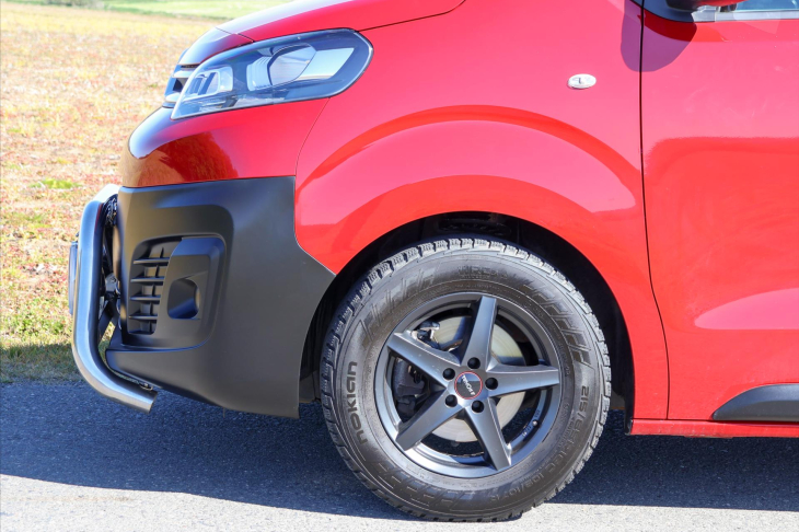 Citroën Jumpy 1,5 HDI 75kW CZ 6-Míst Tažné