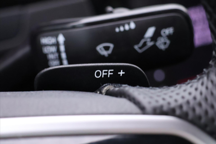 Volkswagen Arteon 2,0 TSI 200kW 4MOT R-Line DSG CZ DPH