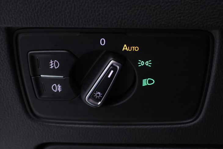 Volkswagen Passat 2,0 TSI 206kW R-line Highline