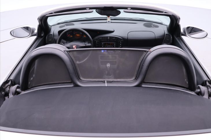 Porsche Boxster 2,7 986 2.7i 162kW Xenon