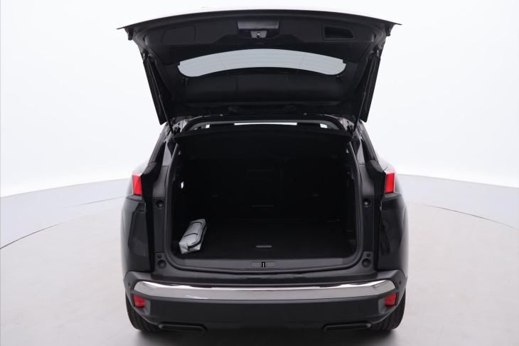 Peugeot 3008 1,2 PT 96kW CZ Allure 1Maj DPH