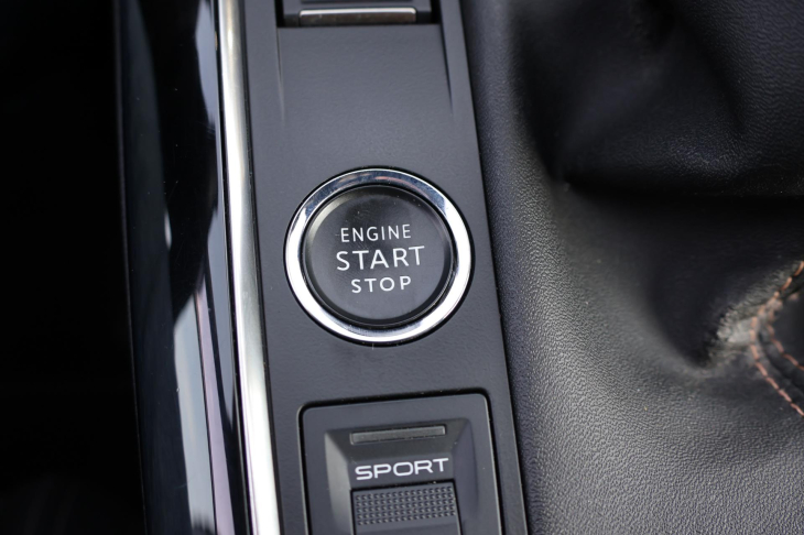 Peugeot 5008 1,2 PT 96kW GT-Line 7-Míst