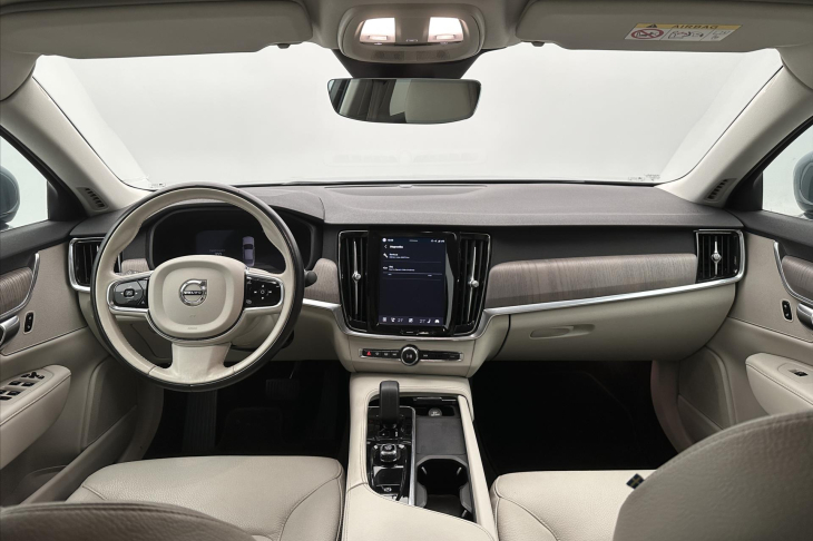 Volvo S90 2,0 B5 184kW CZ DPH