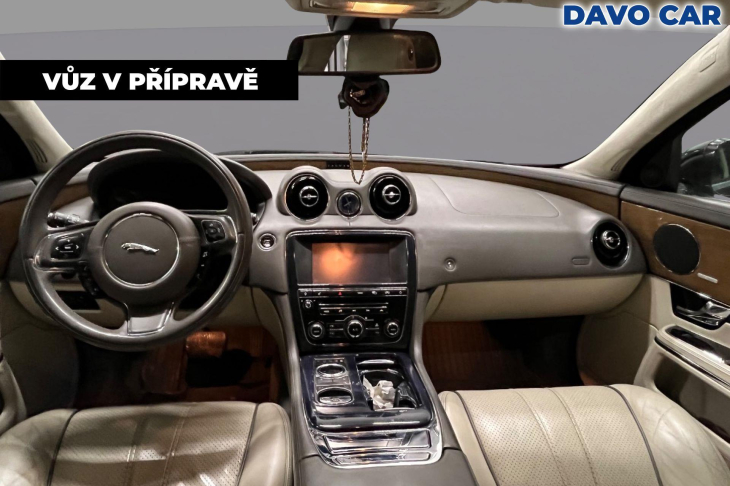 Jaguar XJ 3,0 V6 D 202kW PREMIUM LUXURY