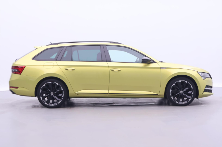Škoda Superb 2,0 TDI 147kW DSG Sportline DPH