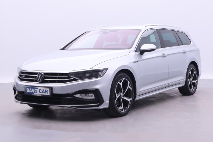 Volkswagen Passat 2.0 TDI DSG R-LINE Matrix