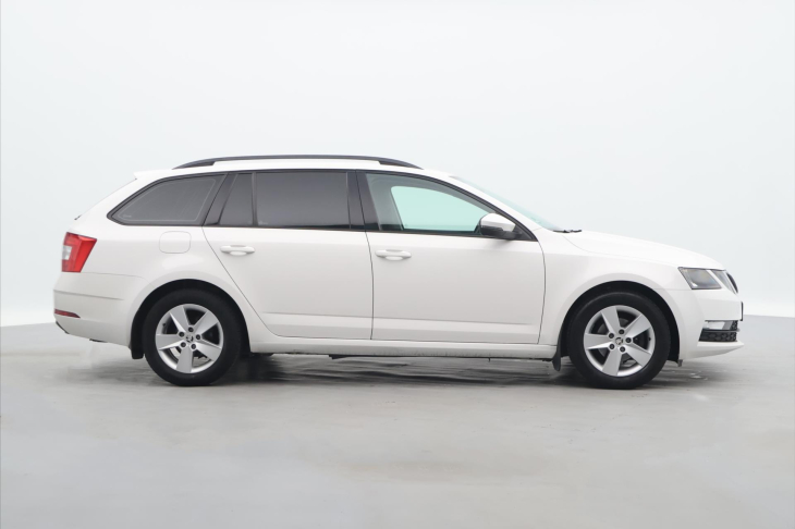 Škoda Octavia 1,6 TDI 85kW CZ Ambition