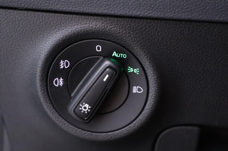 Škoda Karoq 1,0 TSI Style Virtual 1.Maj DPH