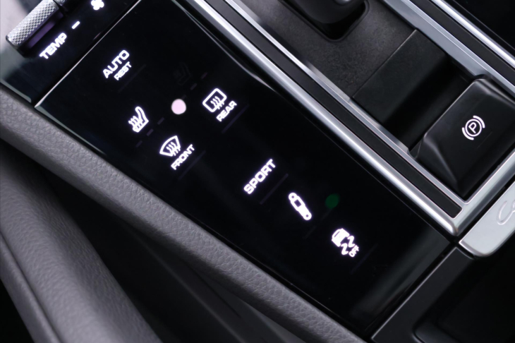 Porsche Cayenne 3,0 250kW 4x4 DPH ALU