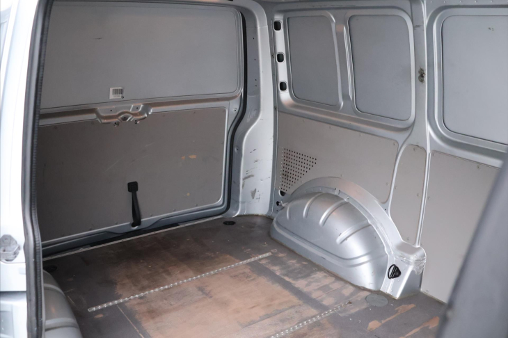 Volkswagen Transporter 2,0 TDI 75 kW Klima DPH CZ