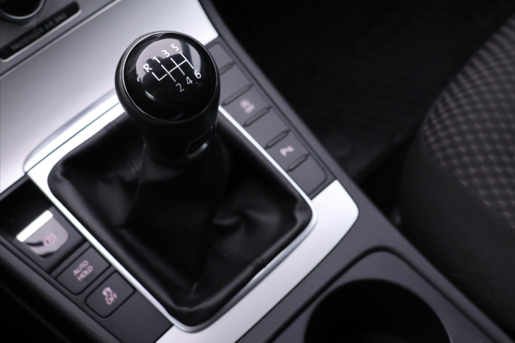 Volkswagen Passat 2,0 TDI 103kW Navi Serv.Kniha