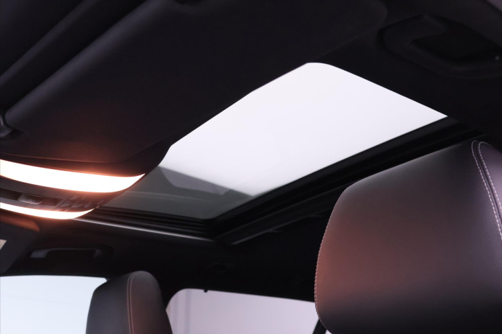 Mercedes-Benz Třídy E 3,0 350d 190kW 4Matic 1.Maj.