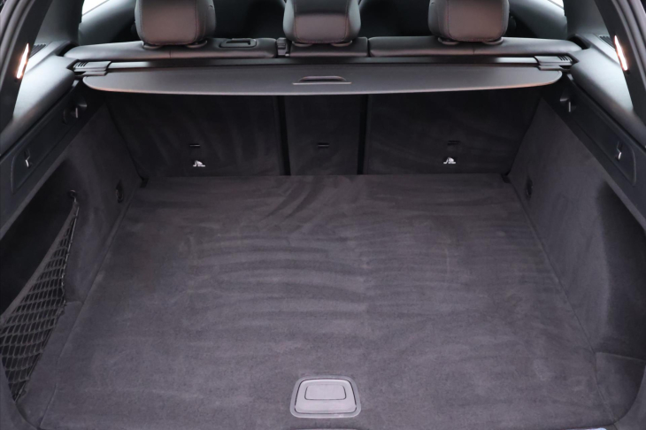 Mercedes-Benz GLC 2,0 300d 180kW 4Matic AMG DPH