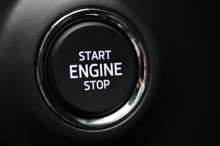 Škoda Karoq 2,0 TDI DSG 4x4 Sportline DPH