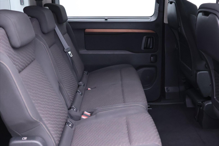 Toyota ProAce Verso 2,0 D-4D L1 Family 8-Míst CZ