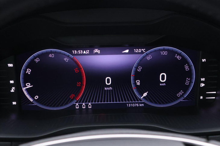 Škoda Karoq 2,0 TDI 110kW CZ Style Virtual DPH