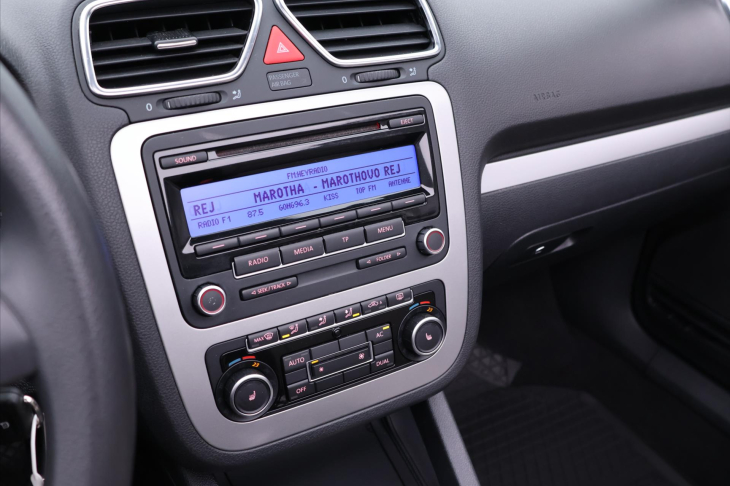 Volkswagen EOS 1,4 TSI 90kW Serv.Kniha