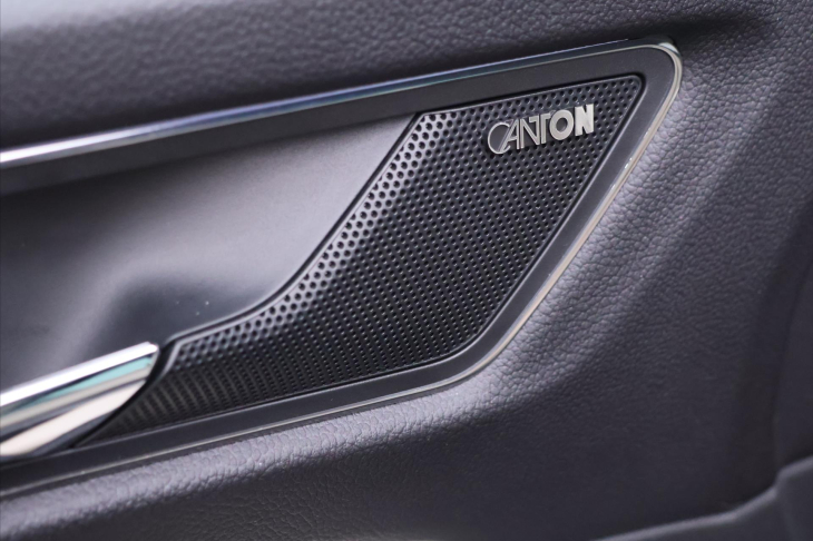 Škoda Kodiaq 2,0 TDI DSG 4x4 L&K 7-Míst DPH