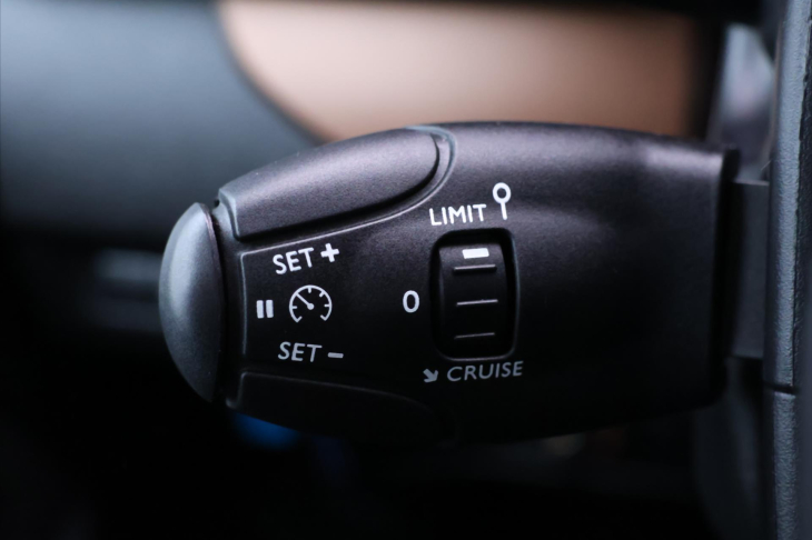 Toyota ProAce Verso 2,0 D-4D L1 Family 8-Míst CZ