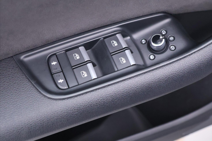 Audi Q7 3,0 TDI 200kW Quatrtro CZ DPH