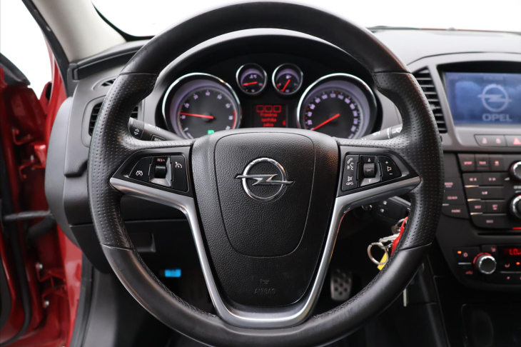 Opel Insignia 2,8 V6 Turbo 191kW Sport 4x4 CZ