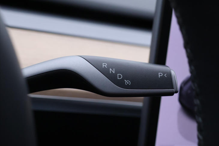 Tesla Model Y Long Range AWD 79kWh DPH