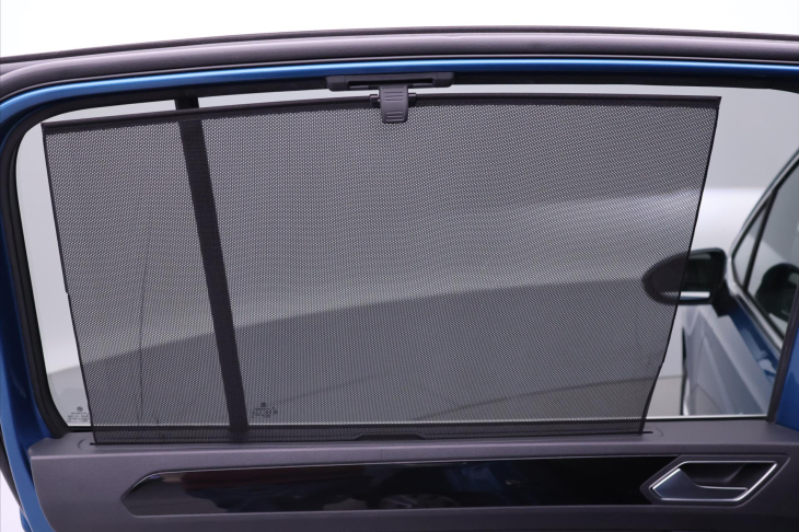 Volkswagen Touran 2,0 TDI DSG CZ Highline 7-Míst
