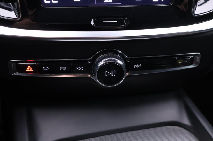 Volvo S60 2,0 T5 186kW Inscription CZ