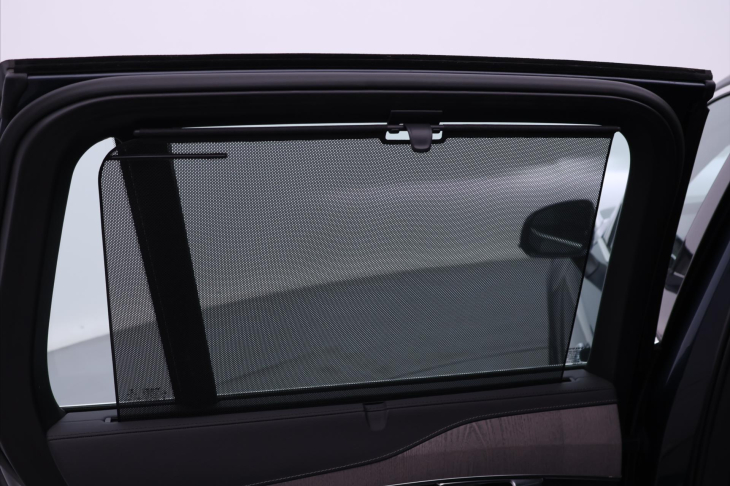 Volvo XC90 2,0 B5 AWD 173kW 1.Maj DPH CZ