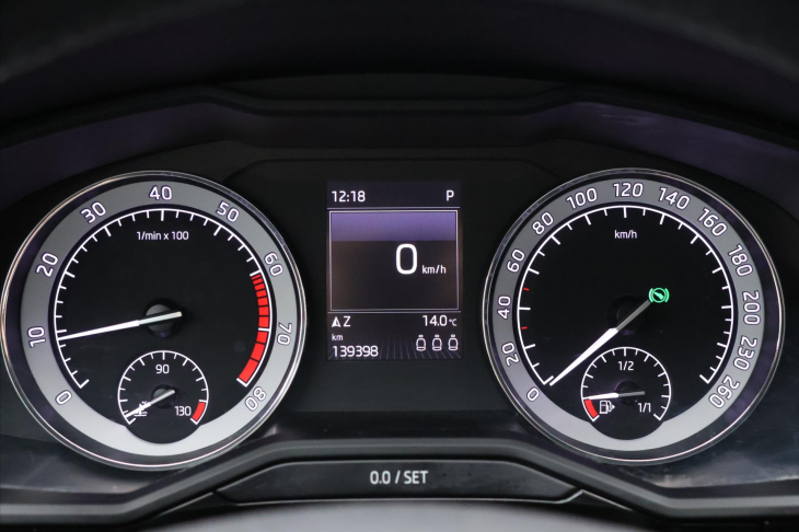 Škoda Superb 2,0 TSI 206kW 4x4 DSG L&K 1Maj