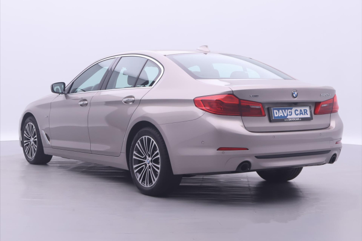 BMW Řada 5 2,0 520d xDrive 140kW