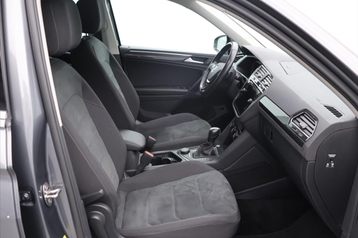 Volkswagen Tiguan 2,0 TDI Highline 4x4 DSG DPH