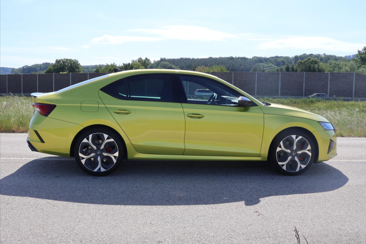 Škoda Octavia 2,0 TSI DSG RS DPH 1.maj CZ